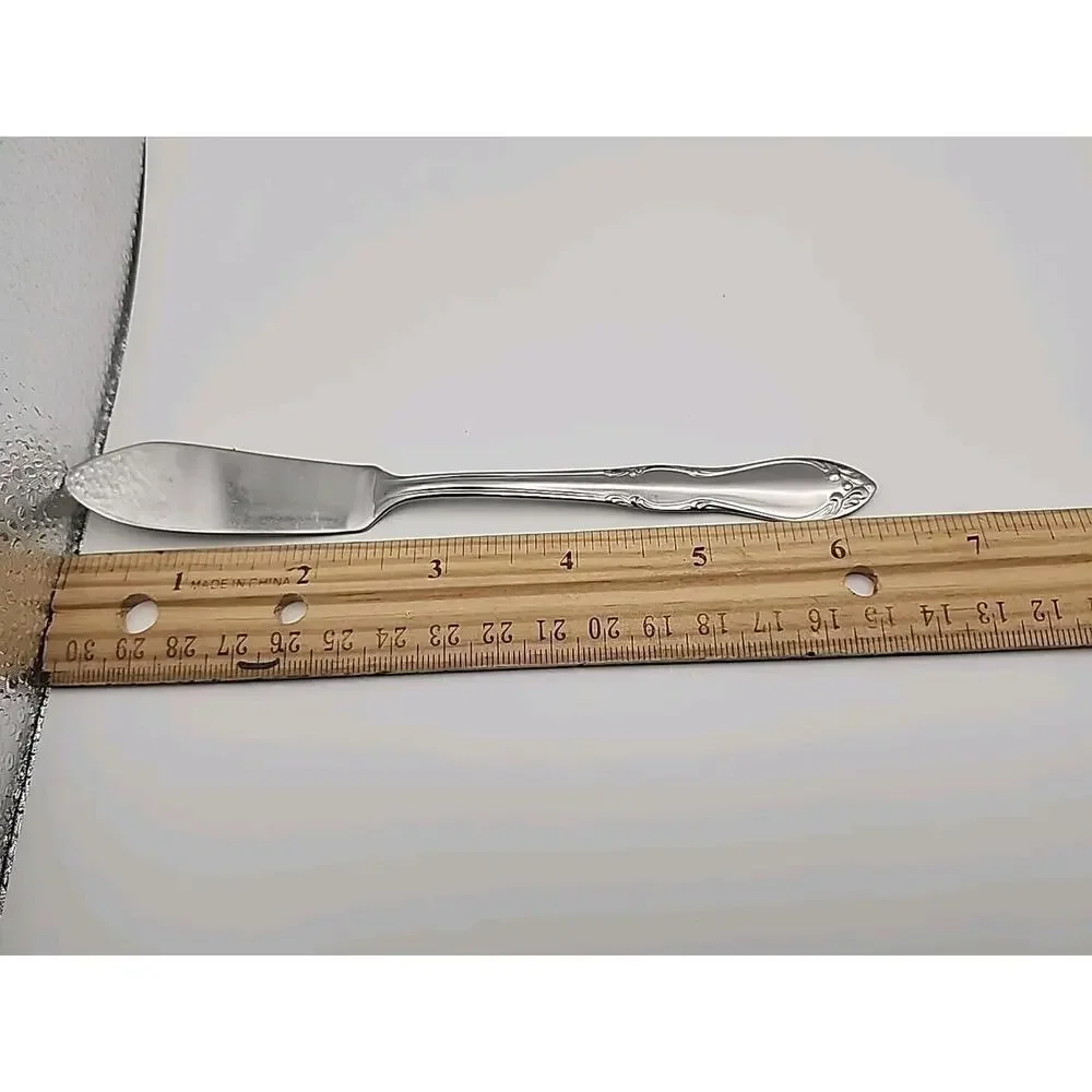 Oneida Homestead Stainless Master Butter Knife Flat Handle 6 3/8”  Vintage